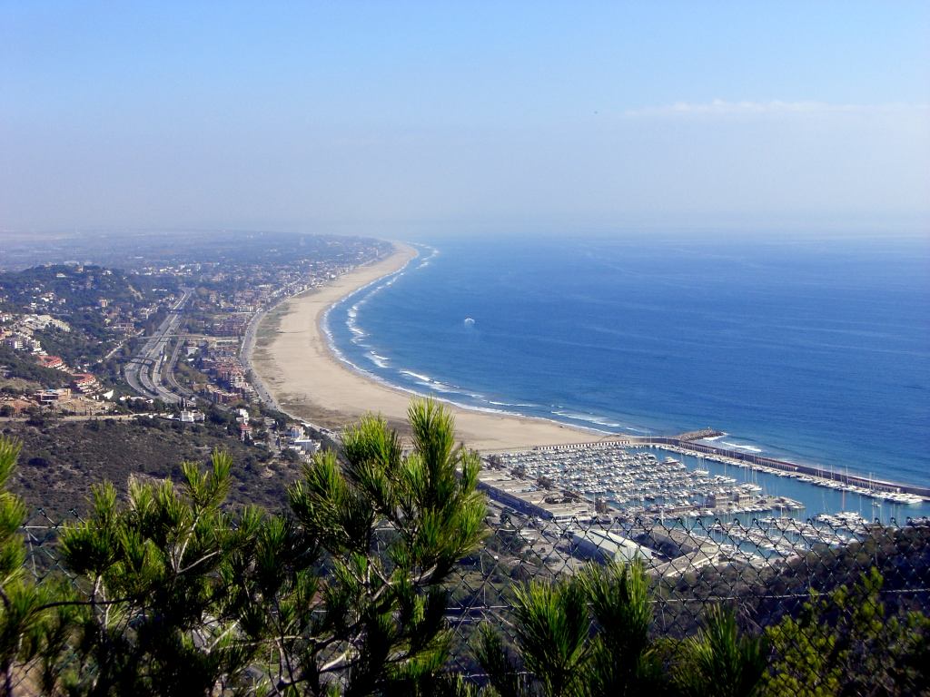 Exploring the Stunning Garraf Natural Park: A Scenic Drive from Castelldefels