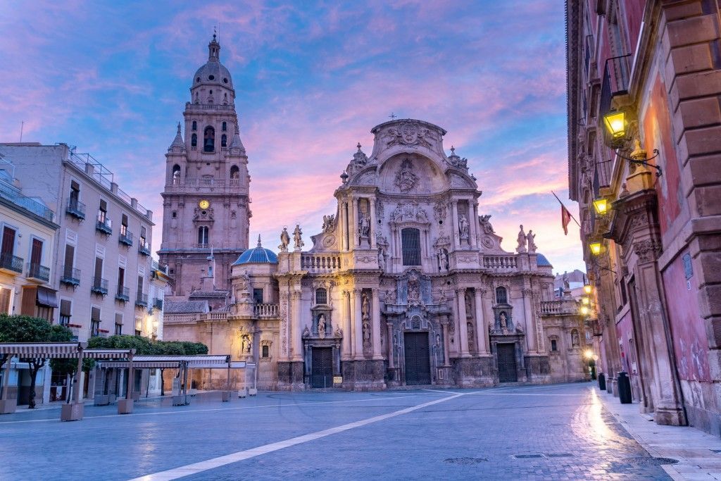 Uncovering Murcia's Best Kept Secrets: Local Hidden Gems Accessible by Car
