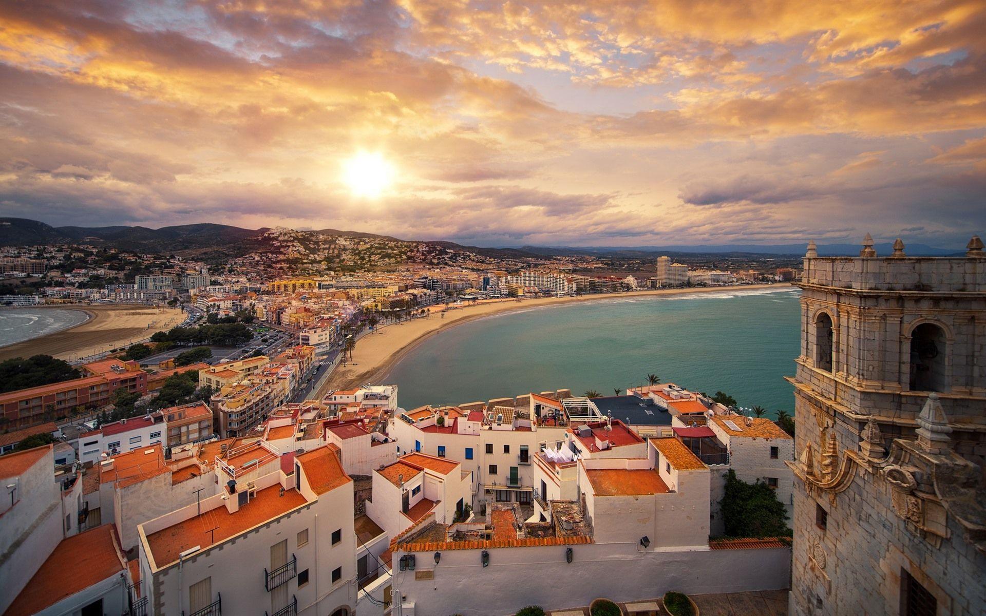 Uncovering Valencia's Best-Kept Secrets: Hidden Gems to Discover with Our Rental Cars