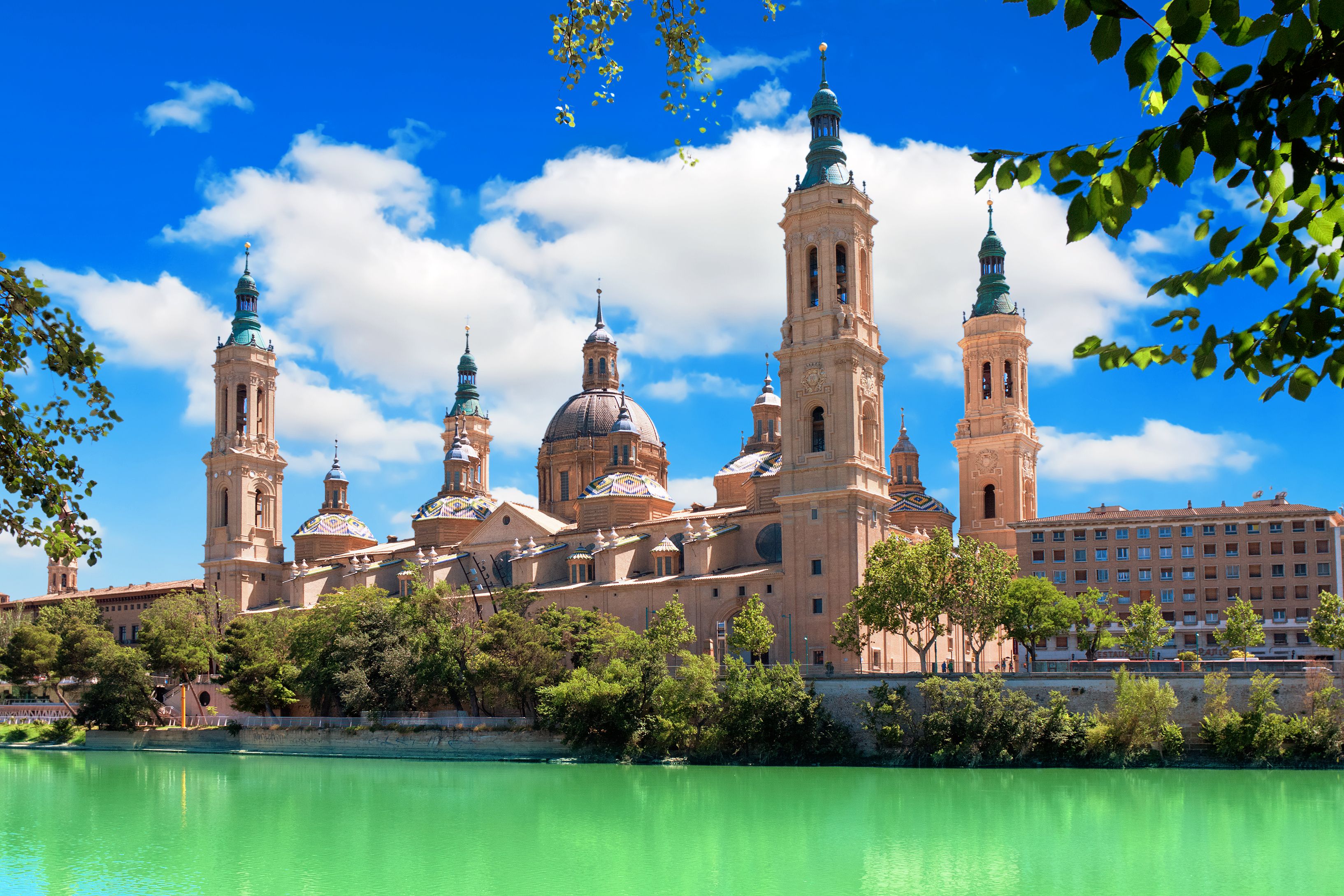 Uncover Zaragoza's Secret Spots: Local Hidden Gems Reachable with Our Rental Cars