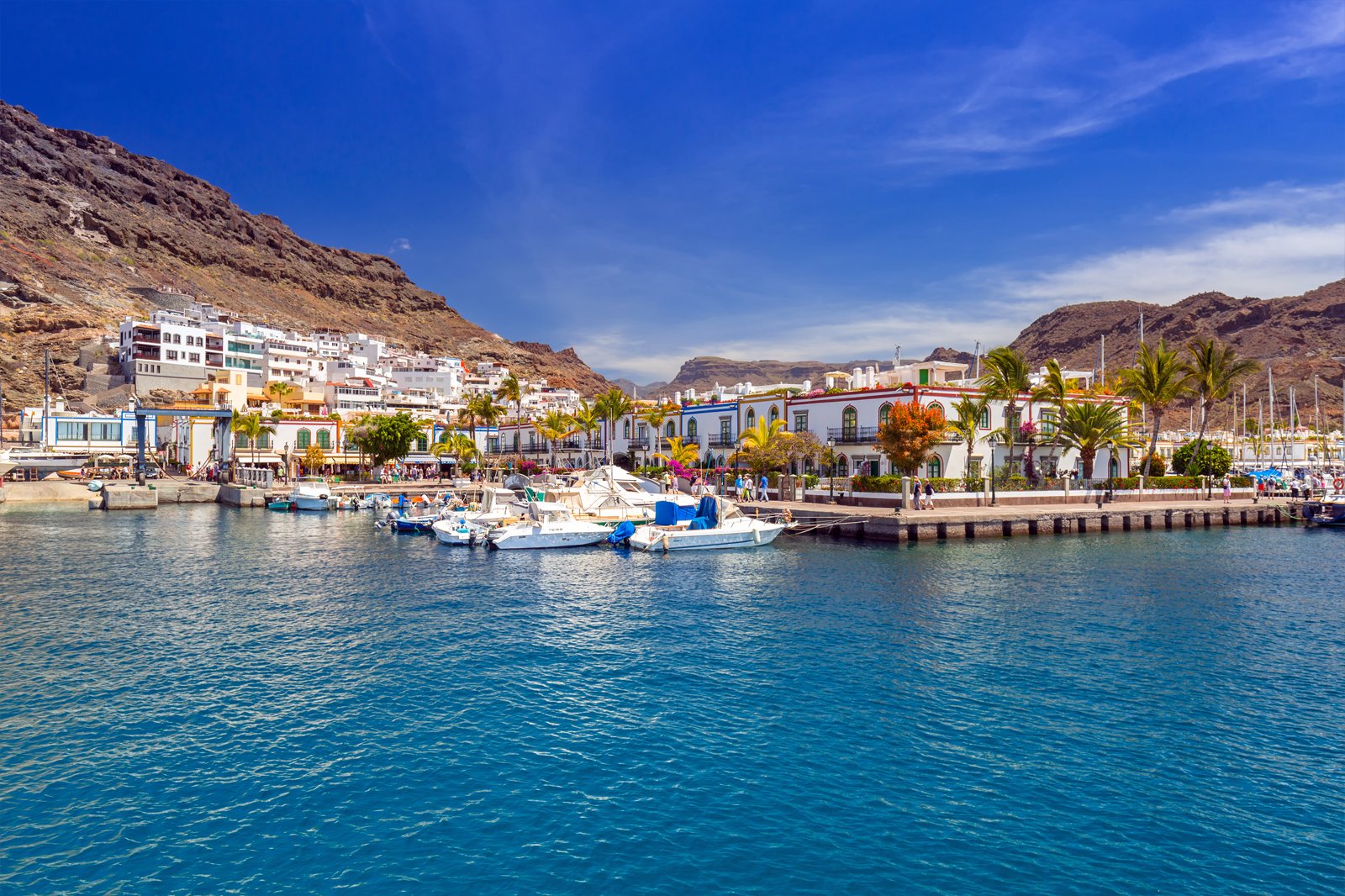 Exploring Gran Canaria's Stunning Coastal Roads: A Scenic Drive Adventure