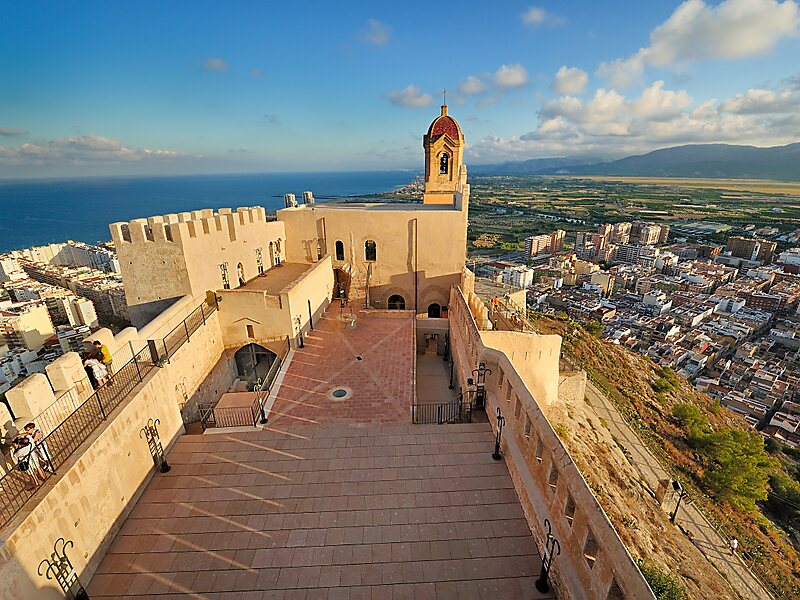 Exploring Cullera's Best-Kept Secrets: Hidden Gems and Tourist Attractions Accessible by Car