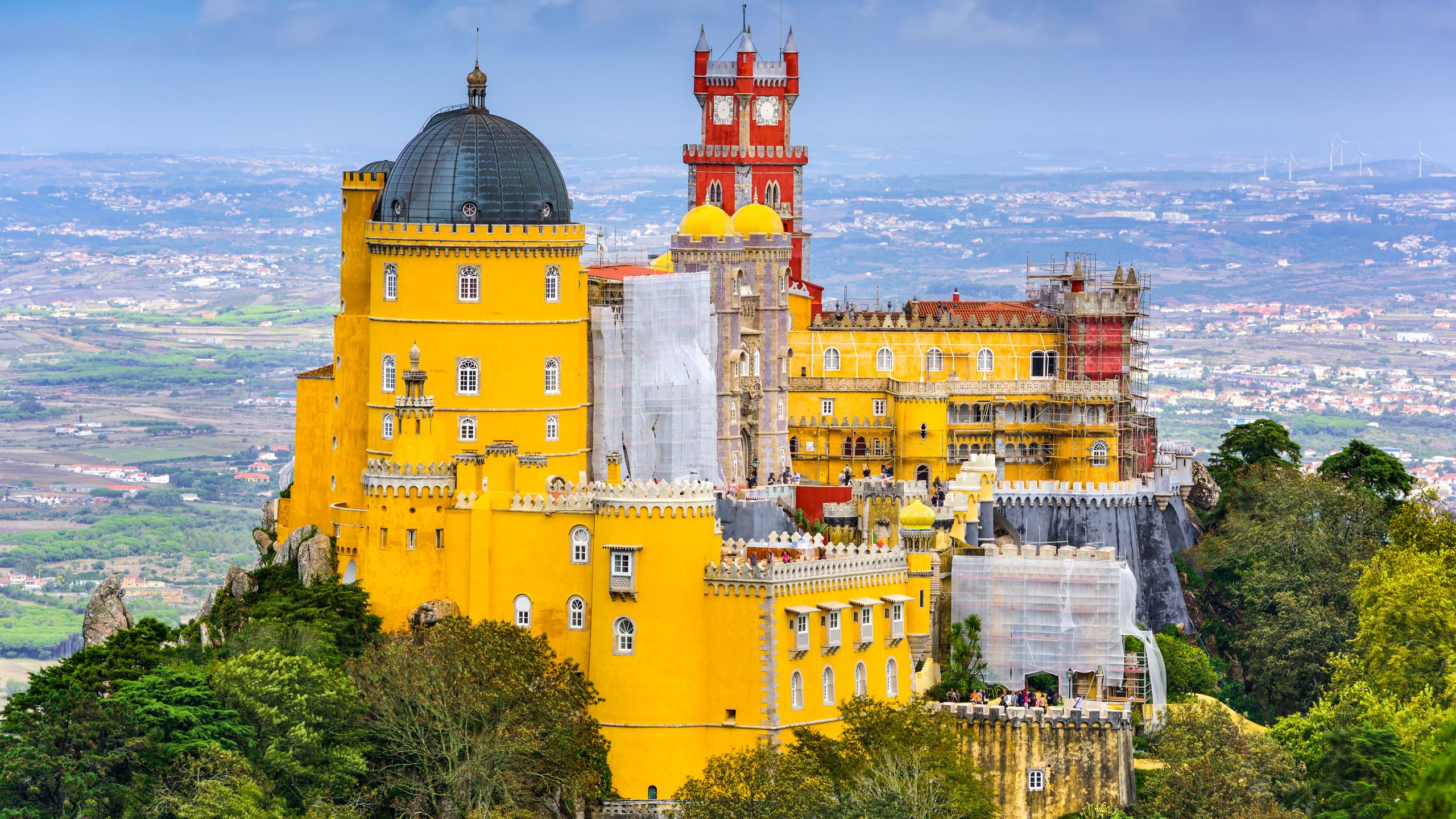 Exploring Sintra's Enchanting Castles: A Road Trip Adventure