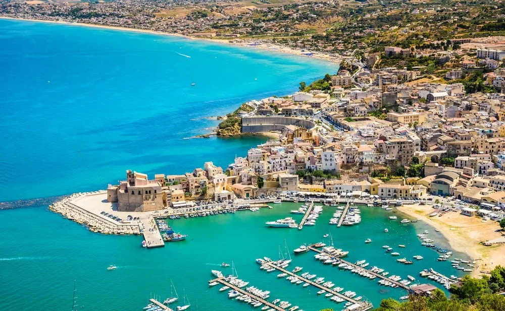 Uncovering Trapani's Best-Kept Secrets: Hidden Beaches and Charming Villages Off the Beaten Path