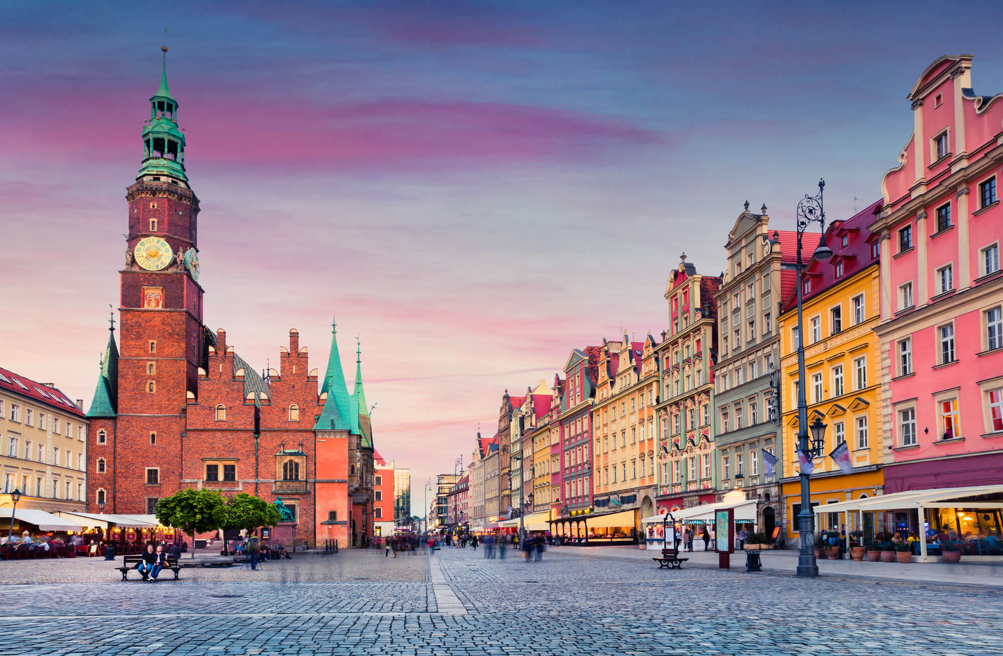 Exploring the Stunning Karkonosze Mountains: Scenic Drives from Wroclaw